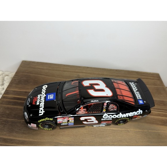 Action Racing 1999 Dale Earnhardt #3 Goodwrench 1:24 Scale Limited Edition - Picture 11 of 16